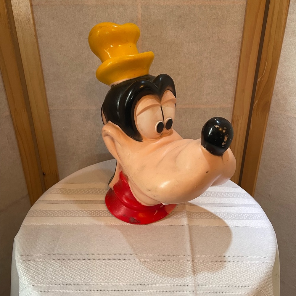 Vintage goofy bust piggy bank